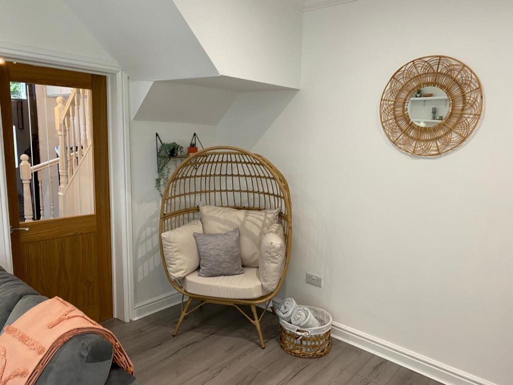 Rhondda Tunnel Cottage By Staystaycations Treorky Екстер'єр фото
